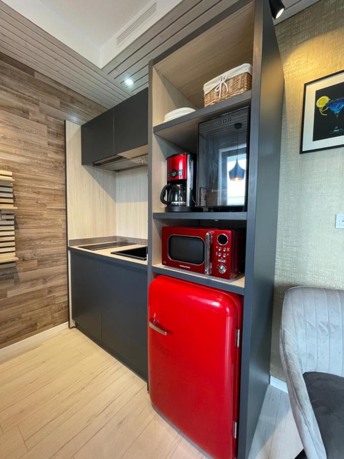 Apartamento Voyage Cubic Adults Only Sibiu Exterior foto