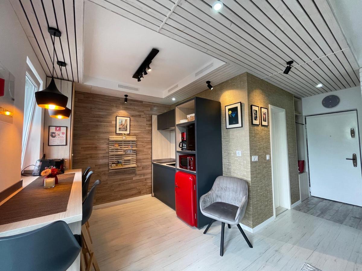 Apartamento Voyage Cubic Adults Only Sibiu Exterior foto