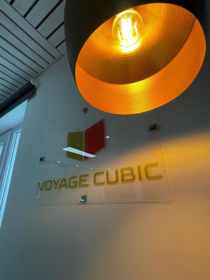 Apartamento Voyage Cubic Adults Only Sibiu Exterior foto