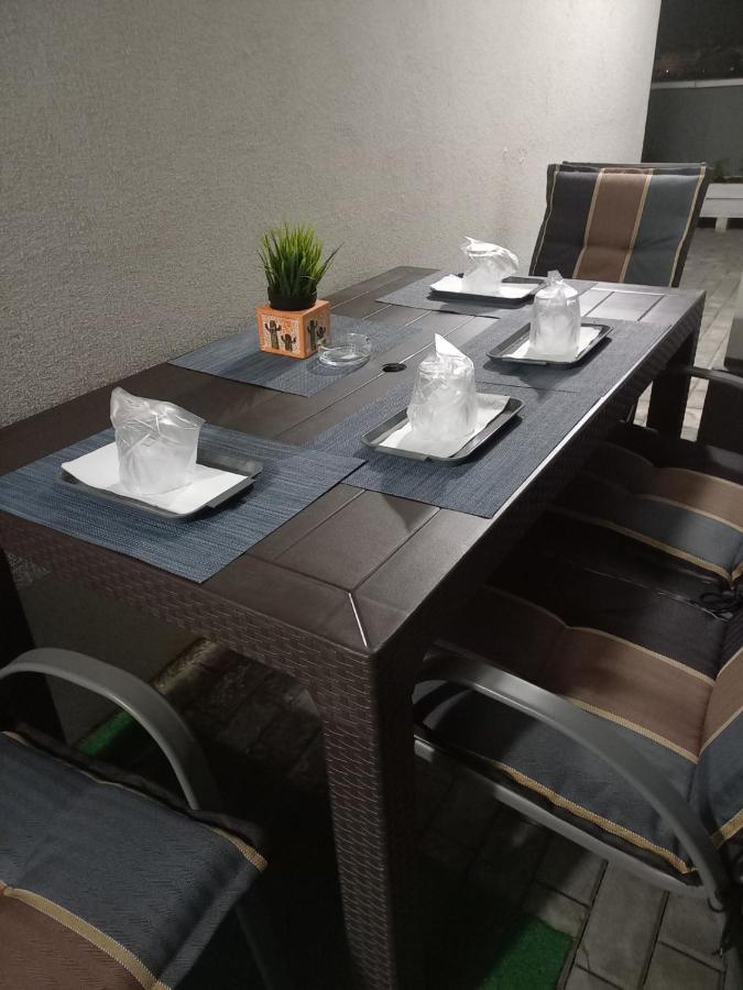 Apartamento Voyage Cubic Adults Only Sibiu Exterior foto
